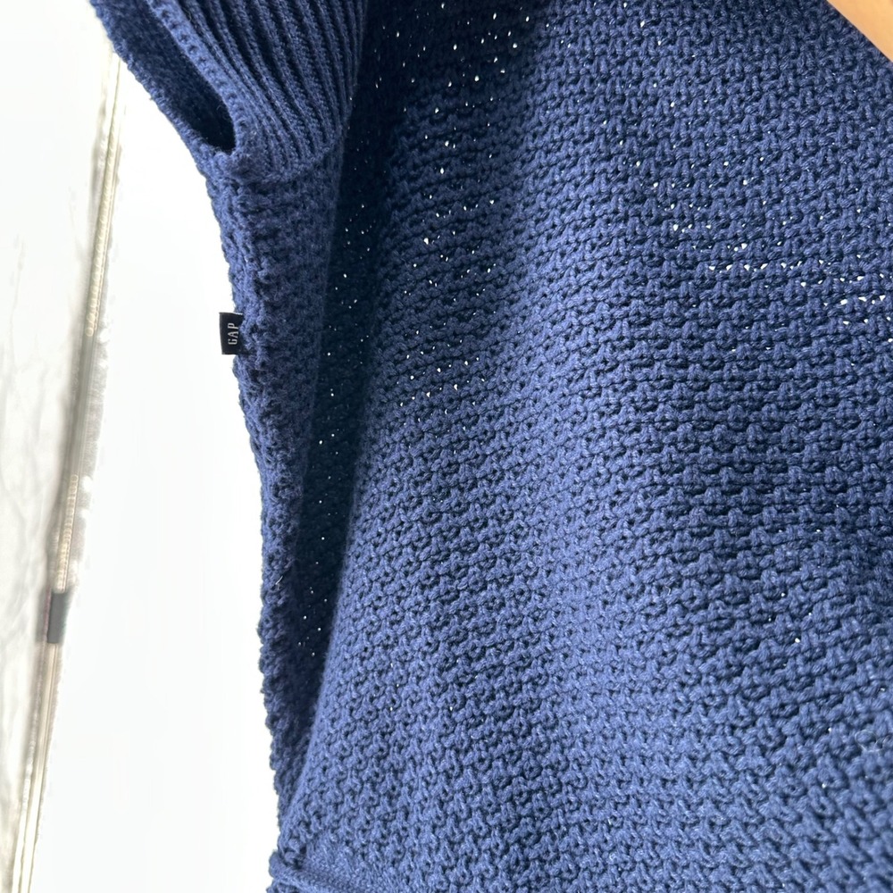 NEW Gap Navy Blue Textured Reverse Stockinette Knit Sweater Long Sleeve Small - Picture 3 of 10
